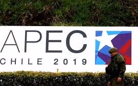 Tổng thống Chile tuyên bố hủy bỏ Hội nghị thượng đỉnh APEC khiến việc ký kết Hiệp định Thương mại Mỹ - Trung giai đoạn đầu bị ảnh hưởng nghiêm trọng.
