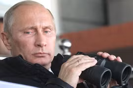 Tổng thống Nga Putin sa thải 8 tướng lĩnh của Bộ Nội Vụ, Ủy ban điều tra.