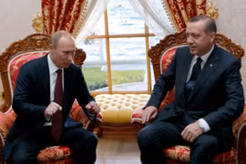 "Cái bắt tay của Putin và Erdogan trị giá tỷ USD"