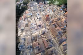 Hậu quả trận động đất kinh hoàng ở Italy.