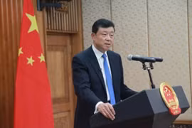 Đại sứ Trung Quốc tại Anh, Lưu Hiểu Minh. Ảnh: Báo Người quan sát, Trung Quốc.