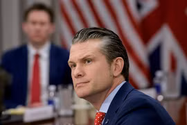 Bộ trưởng Quốc phòng Mỹ Pete Hegseth quyết tâm cải cách cơ cấu nhân sự cấp tướng của quân đội. Ảnh: Newlook.