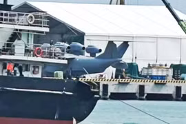 Hình ảnh chiếc "Quái vật Bột Hải" của Trung Quốc lộ trên mạng xã hội. Ảnh: Naval News.