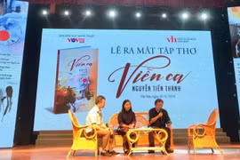 Nhà báo Nguyễn Tiến Thanh ra mắt tập thơ thứ ba với tựa đề "Viễn ca".