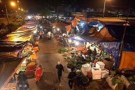 Chợ đầu mối Long Biên (Ảnh minh họa)