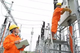 EVN cho rằng việc kiến nghị điều chỉnh giá bán điện do các chi phí mua điện tăng cao.