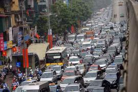 Nút giao thông Pháp Vân - Cầu Giẽ thường xuyên ùn tắc.