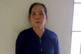 Bà Đèo tại công an quận 7 - Ảnh: Công an cung cấp