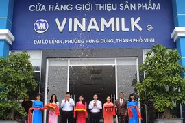 Nhà đông con, Vinamilk và Savico xin hoãn nộp BCTC 1 tháng