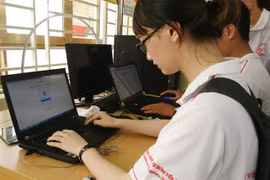 Sinh viên HV Công nghệ BCVT.