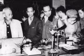 Từ Di chúc Chủ tịch Hồ Chí Minh đến khát vọng Việt Nam hùng cường trong kỷ nguyên số
