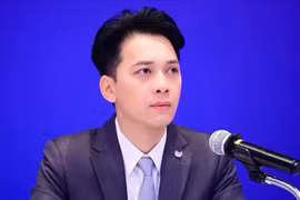 Chủ tịch ACB vừa bị tin đồn: Nắm khối cổ phiếu nghìn tỷ, thù lao 700 triệu đồng/tháng