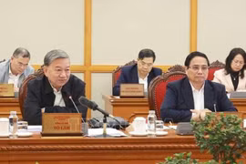 Phát triển khoa học, công nghệ, đổi mới sáng tạo và chuyển đổi số là lựa chọn bắt buộc