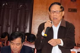 Nguyên Bộ trưởng Lê Huy Ngọ: "Điện, đường, trường, trạm... cần thiết cho nông thôn mới". Ảnh: CHÂN LUẬN
