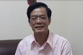 ông Nhị Lê, Phó Tổng biên tập Tạp chí Cộng sản.