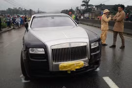 Chiếc Rolls-Royce Ghost đã gây ra tai nạn