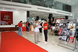 Kỳ vọng về giá xe giảm trong năm 2018 đã không diễn ra theo đúng ý muốn của nhiều người (Ảnh: Toyota Hùng Vương)