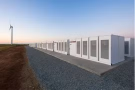 Nhà máy pin lớn nhất thế giới của Elon Musk. Nguồn: The Verge