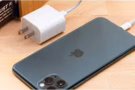 5 sai lầm thường gặp của người dùng smartphone khi sạc pin (Ảnh: Gizchina)