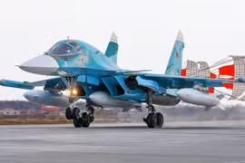 Tiêm kích Su-34 (Ảnh: The Drive)