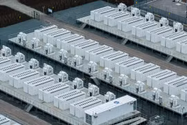 Hệ thống lưu trữ năng lượng bằng pin điện Pillswood lớn nhất châu Âu. Ảnh Harmony Energy Income Trust Plc.