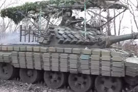 Nga đưa xe tăng T-62M và T-62MV hiện đại hóa vào sử dụng trong các đơn vị chiến đấu 
