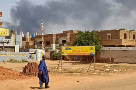 Xung đột diễn ra ác liệt ở Sudan sau khi lệnh ngừng bắn hết hiệu lực. Ảnh al-Jazeera