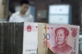 Mỹ trục xuất đối tượng bị Trung Quốc truy nã về tội tham nhũng