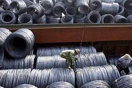 Sắt thép: Nhập khẩu tăng, xuất khẩu giảm