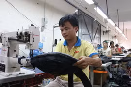 Năm 2015, xuất khẩu túi xách VN sang Mỹ đạt gần 3 tỉ USD - Ảnh: Tiến Long