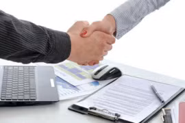 Trốn nộp phí quản lý thành viên, hàng loạt công ty chứng khoán bị cảnh cáo