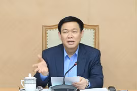 Phó Thủ tướng Vương Đình Huệ chủ trì buổi họp đầu tiên của Tổ công tác. Ảnh: VGP