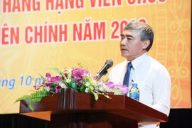 Thứ trưởng Bộ TTTT Nguyễn Minh Hồng, Chủ tịch Hội đồng thi phát biểu tại Lễ khai mạc