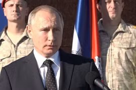 Tổng thống Nga Vladimir Putin tuyên bố chiến thắng quân sự ở Syria (ảnh: Strategic Culture)