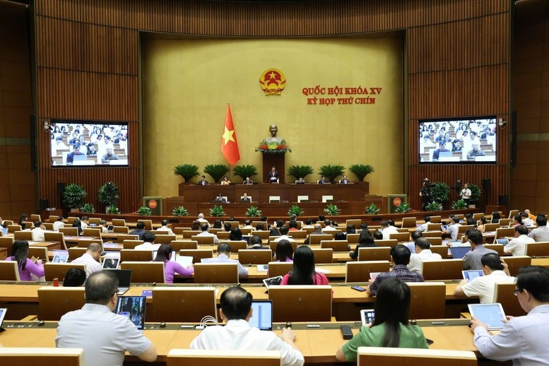 Quốc hội thể chế hóa các nghị quyết của Đảng và hoàn thiện hệ thống pháp luật, tạo nền tảng cho cải cách bộ máy và phát triển kinh tế – xã hội. Ảnh: VGP.