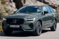 Nhiều trang bị, công nghệ an toàn nhưng Volvo vẫn chỉ xếp hạng 12 trong bảng đánh giá của Consumer Reports. Ảnh: Topgear.