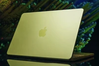 Laptop dùng chip điện thoại - quyết định gây tranh cãi hay lối đi riêng của Apple?