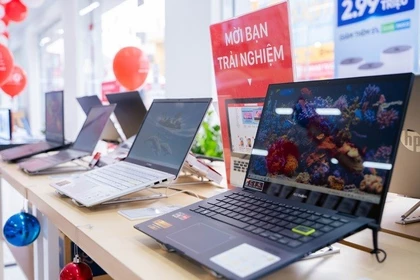 Thị trường laptop, di động sát Tết Bính Ngọ 2026: Giá khó giảm sâu do AI