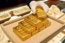 Giá vàng SJC hôm nay tiếp tục tăng mạnh.