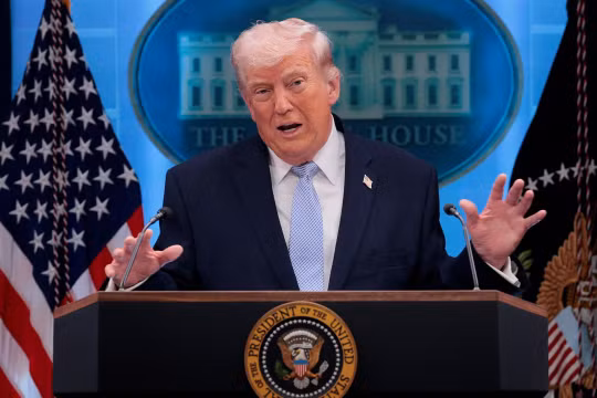 Ông Trump mạnh tay chi hàng tỷ USD cho kế hoạch cải tổ toàn diện Nhà Trắng và Washington