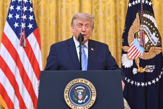 Ông Trump bất ngờ hé lộ "cử chỉ thiện chí" của Iran sau các đòn tập kích “ăn miếng trả miếng” dữ dội