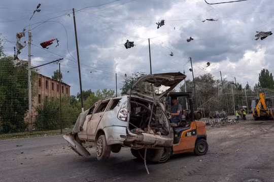 Tên lửa Nga đánh trúng sự kiện quốc phòng Ukraine, 10 người thiệt mạng, gần 100 người bị thương