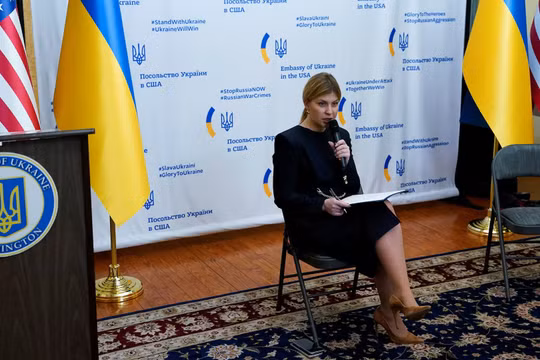 Vừa về nước, cựu đại sứ Ukraine tại Mỹ bị cơ quan chống tham nhũng cáo buộc “làm giàu bất chính”