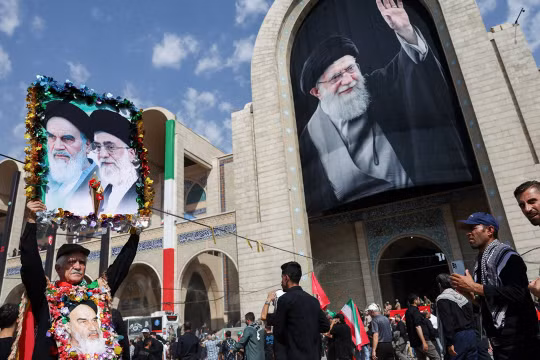 Quốc tang ở Iran: Hàng triệu người đổ về Tehran, lời kêu gọi báo thù vang khắp thủ đô
