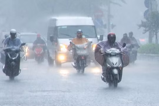Dự báo thời tiết tối 11/7: Bắc Bộ và Bắc Trung Bộ có mưa, cục bộ có nơi trên 100mm