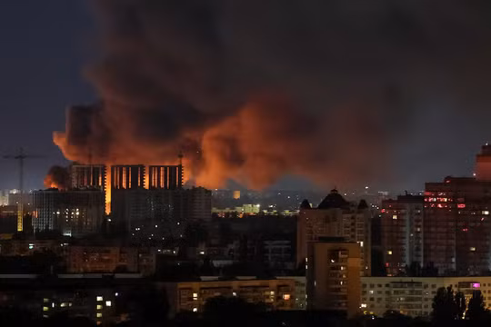 Nga dồn dập không kích, "bóp nghẹt" các cảng Biển Đen Ukraine