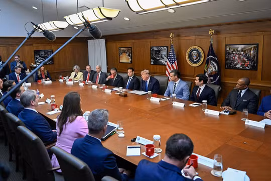 Tổng thống Trump bất ngờ triệu họp Nội các tại Camp David về tình hình Iran và Trung Đông