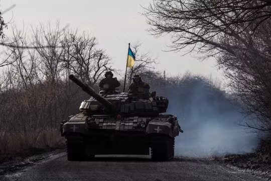 Ukraine chật vật đối phó “mưa hỏa lực” Nga, báo động thực trạng thiếu tên lửa đánh chặn