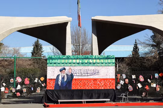 Linh cữu cố Lãnh tụ Tối cao đặt tại thủ đô Tehran, Iran chuẩn bị quốc tang lịch sử 