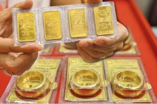 Giá vàng SJC hôm nay điều chỉnh.